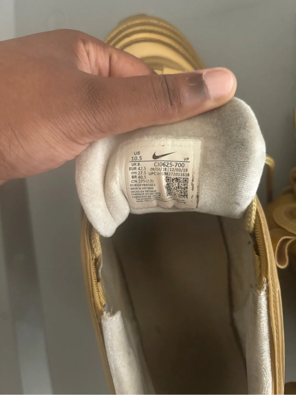 Nike Air Max 97s in Gold